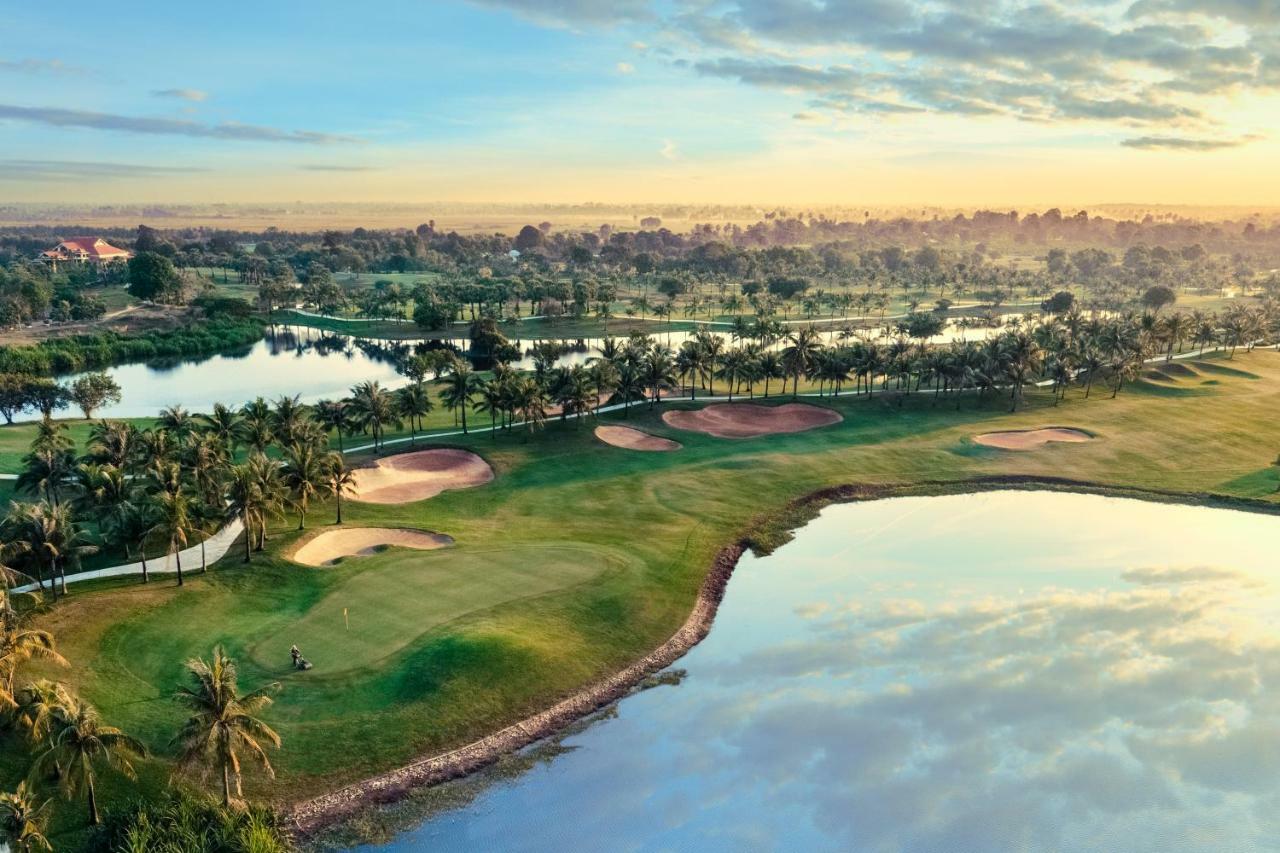 Sofitel Angkor Phokeethra Golf & Spa Resort Siem Reap Exterior photo